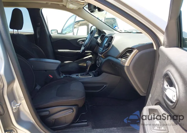 1C4PJMCS1GW300511: 42530739