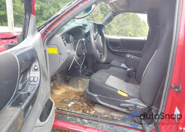 1FTYR10U44PB55696: 42530767