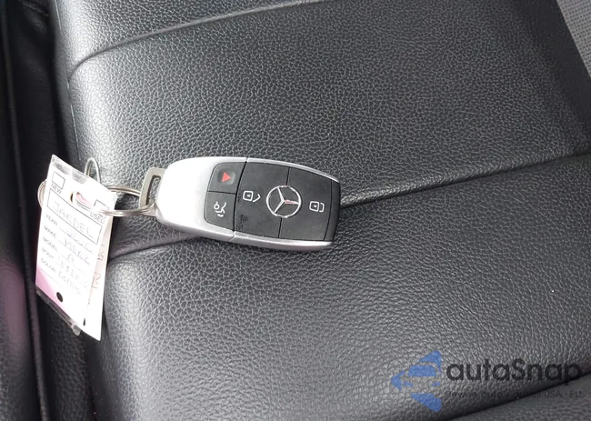 WDD3G4FB5LW038971: 42530860