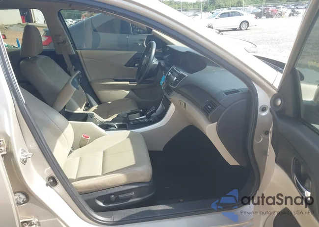 1HGCR2F84DA259944: 42530893