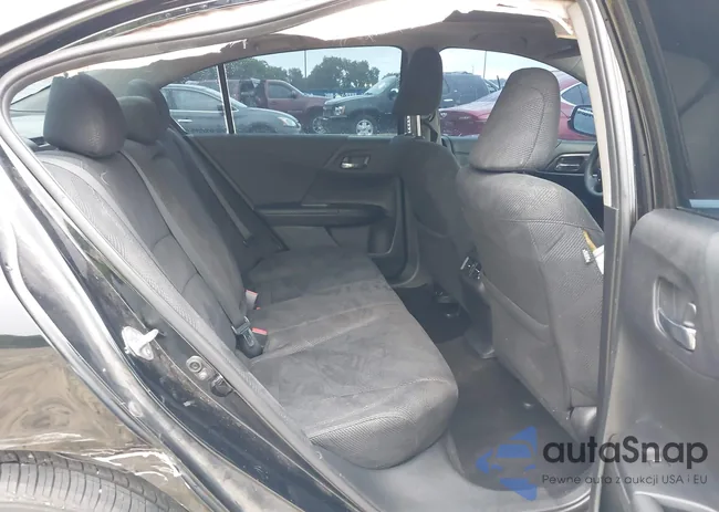 1HGCR2F00HA035778: 42530945