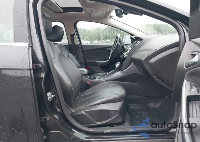 1FAHP3J29CL384353: 42531001