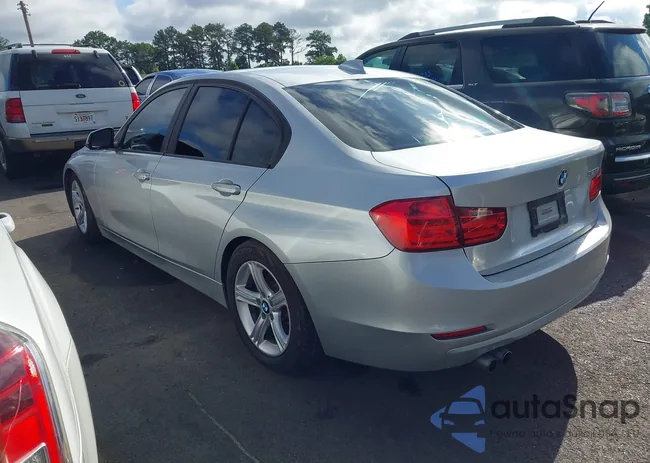 WBA3A5G5XDNP26043: 42530282