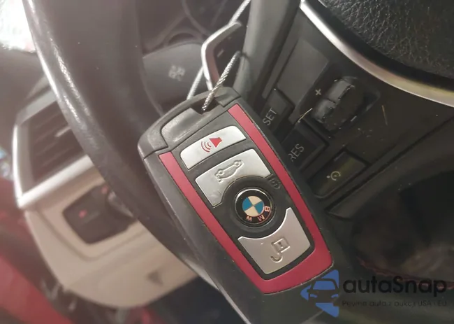 WBA8F1C51JAE93178: 42530444