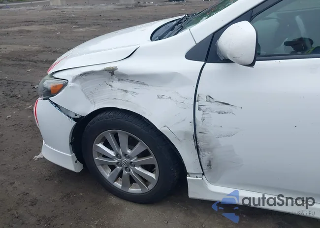 1NXBU40E19Z052500: 42530468