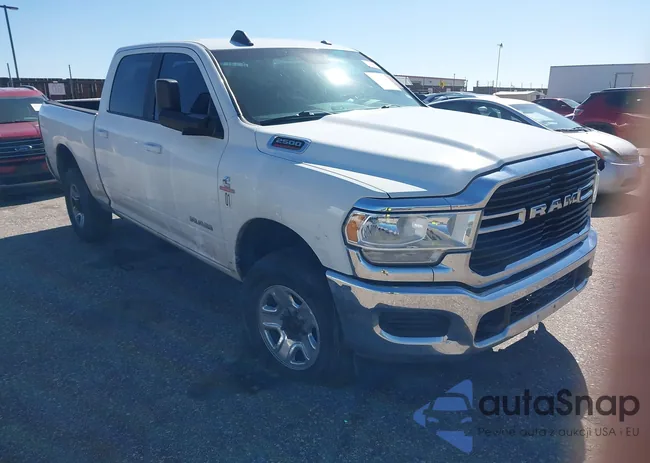 3C6UR5DL4LG159992: 42530523