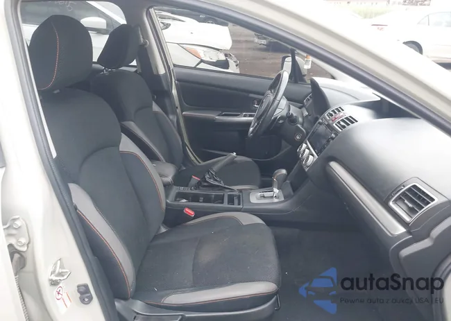 JF2GPADC1H8215261: 42531701