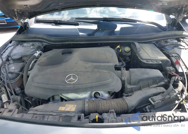 WDCTG4EB2FJ175454: 42531752