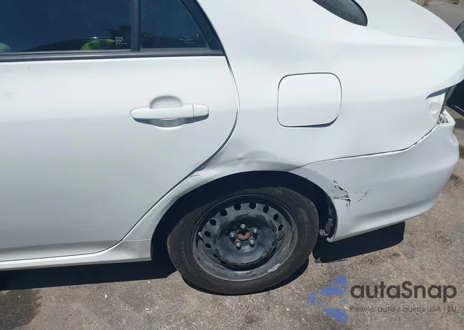 2T1BU4EE1CC884095: 42532041