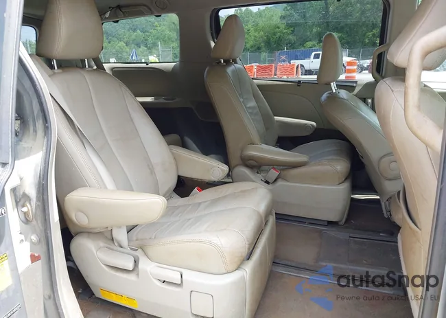 5TDDK3DC4DS061288: 42532159