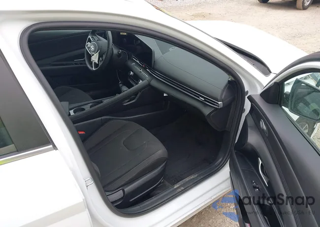 KMHLS4DG4SU972231: 42531284