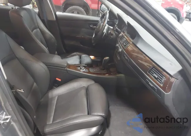 WBAPL5C57BA919482: 42531375