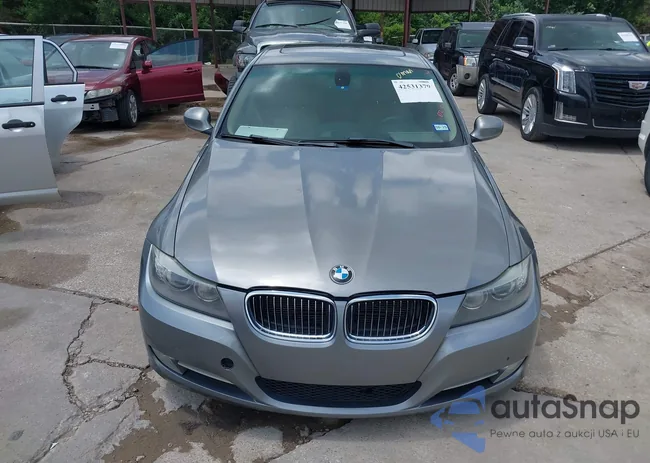 WBAPN7C53BF184668: 42531379