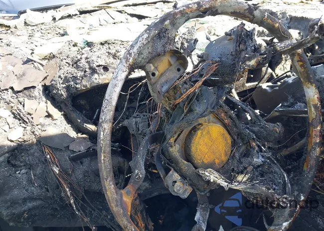 3GYFNEE33ES531103: 42532639