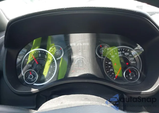 1C6SRFFT1KN651816: 42532647