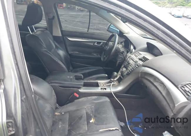 19UUA86219A020062: 42532649