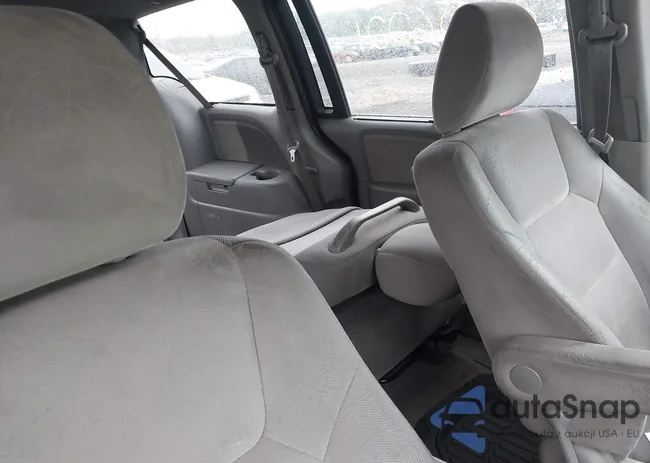 5FNRL38418B032346: 42532685