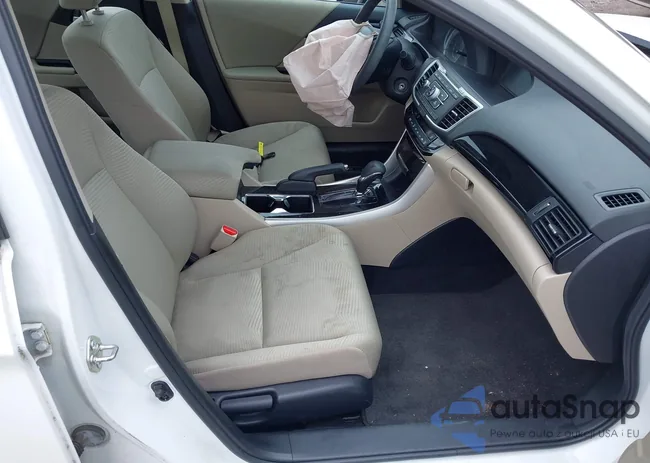 1HGCR2F3XGA139445: 42532701