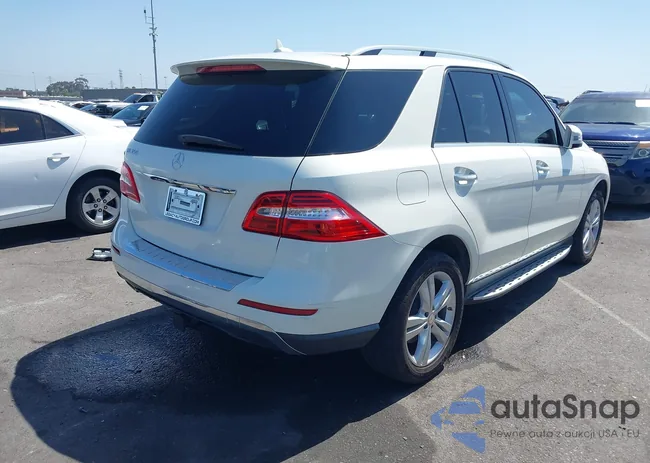 4JGDA5JB6DA216944: 42532706