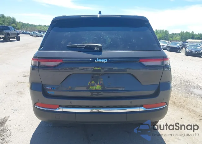 1C4RJYB68RC714152: 42532809