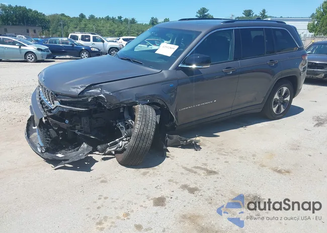 1C4RJYB68RC714152: 42532809