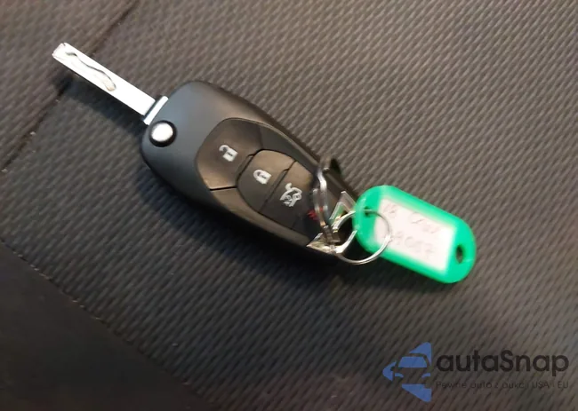 1G1BC5SM7J7169057: 42533116