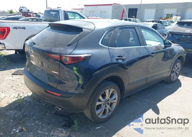 3MVDMABL5MM247552: 42533178