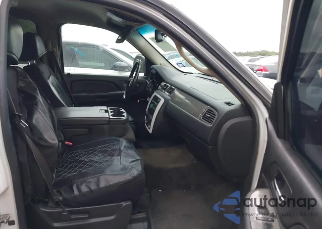 1GNFC13C98R160874: 42532220