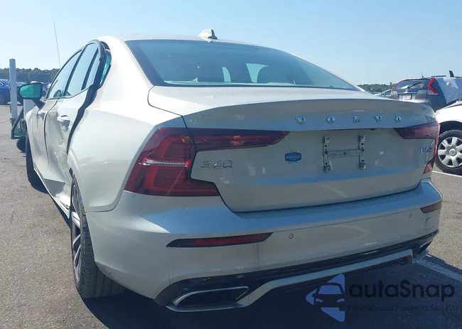 7JRL12TZXNG162556: 42532276