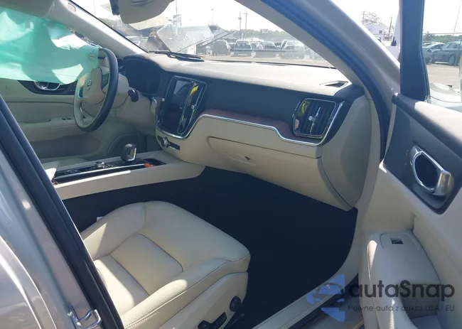 7JRL12TZXNG162556: 42532276