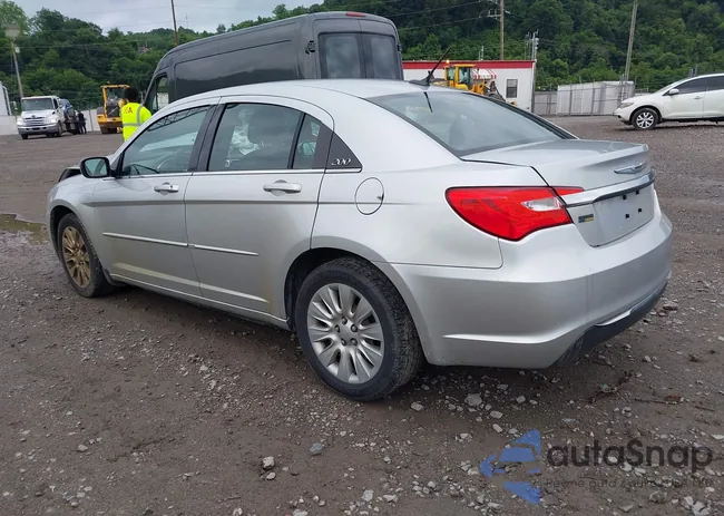 1C3CCBAG9CN261702: 42532317