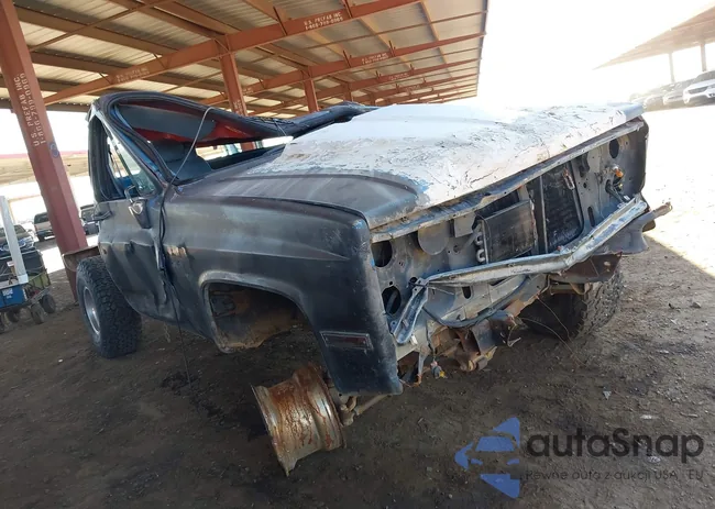 1GCEK14H7GS151860: 42532373