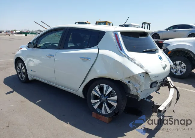 1N4BZ0CP1HC304381: 42532396