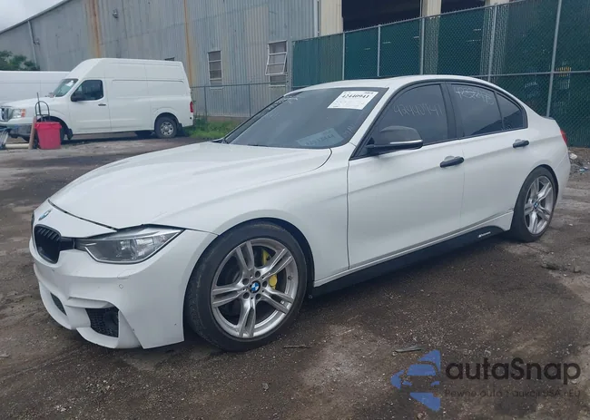 WBA3B3C55FF548059: 42532444