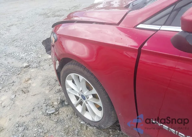 3FA6P0LU2KR225033: 42532528