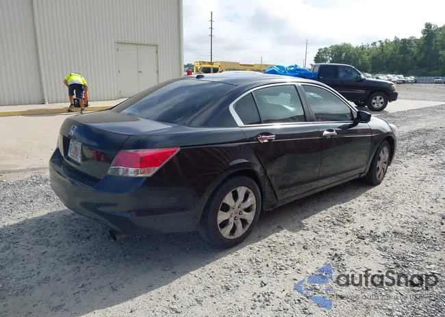 1HGCP36868A007842: 42533698