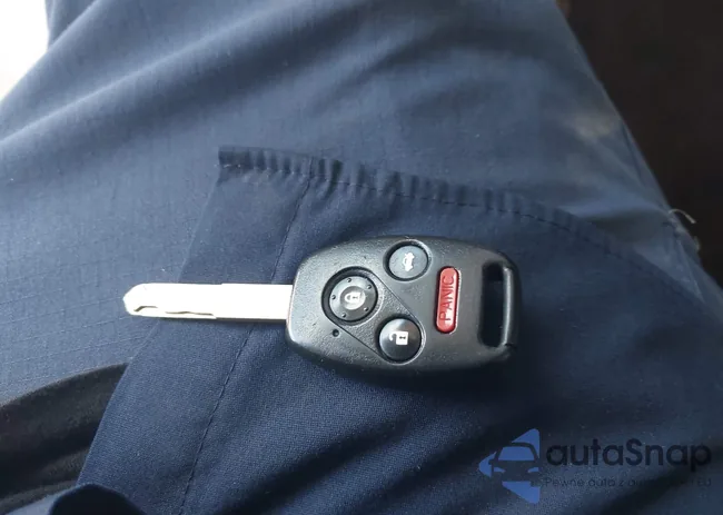 1HGCP26319A160743: 42533737