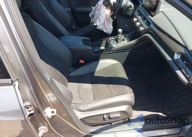 19UDE4G71SA004005: 42533781