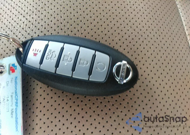 1N4AL3AP1EC283724: 42533956