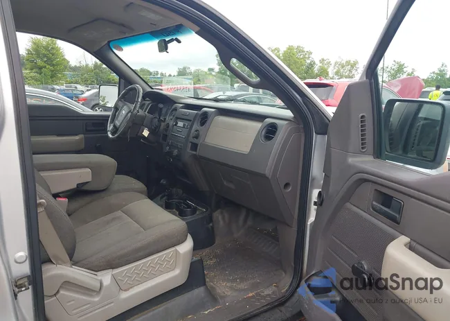 1FTMF1EW9AKC38101: 42534593