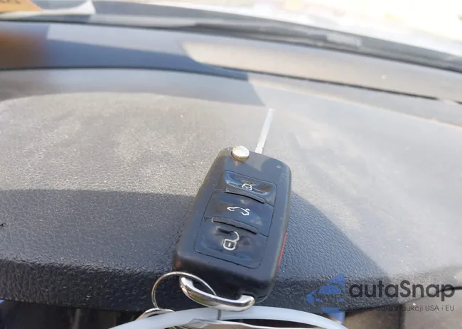 3VWDP7AJ1CM366559: 42534670