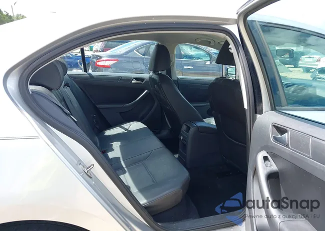 3VWDP7AJ1CM366559: 42534670