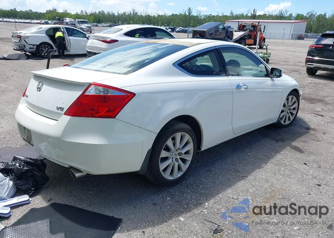 1HGCS2B8XAA004737: 42534687