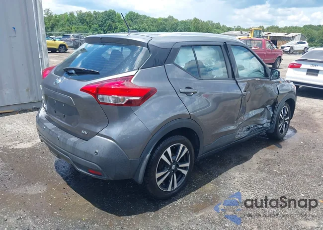 3N1CP5CVXLL525980: 42534743