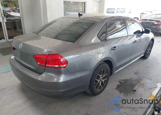 1VWAT7A37FC091544: 42534853