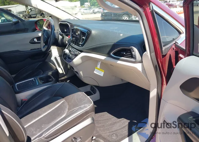 2C4RC1GG3LR141680: 42534858