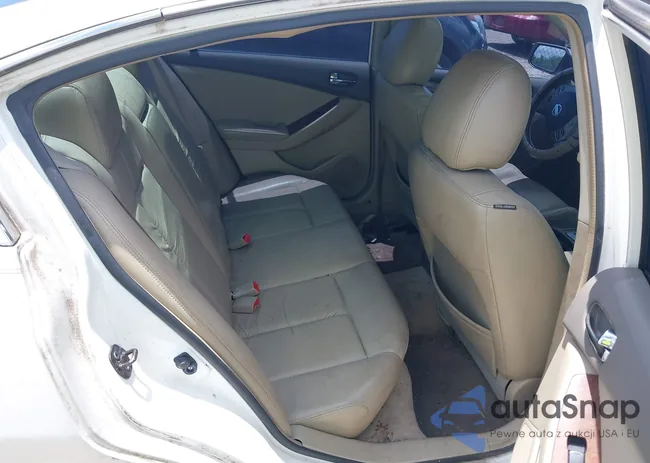 1N4AL21E79N449277: 42534188