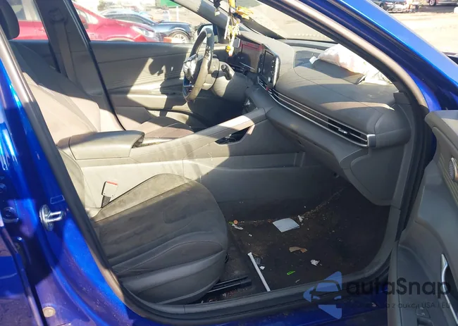 KMHLS4AG2NU367617: 42534206