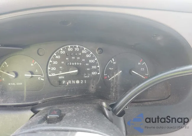 1FTYR14VXXTA90125: 42534305