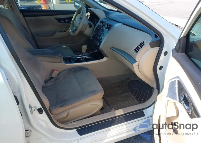 1N4AL3AP6EC427977: 42534351